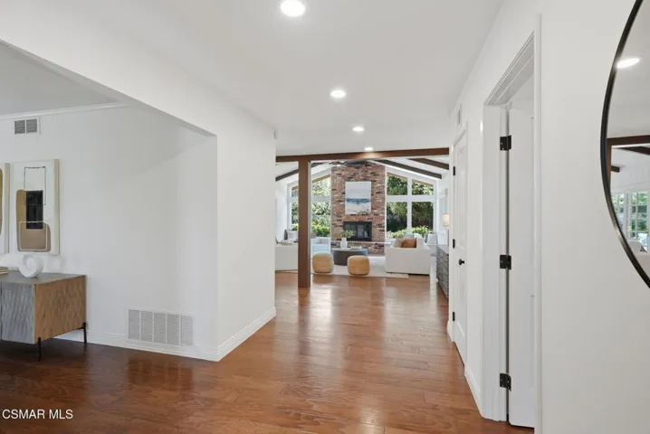 4-web-or-mls-280CummingsRdStills_001