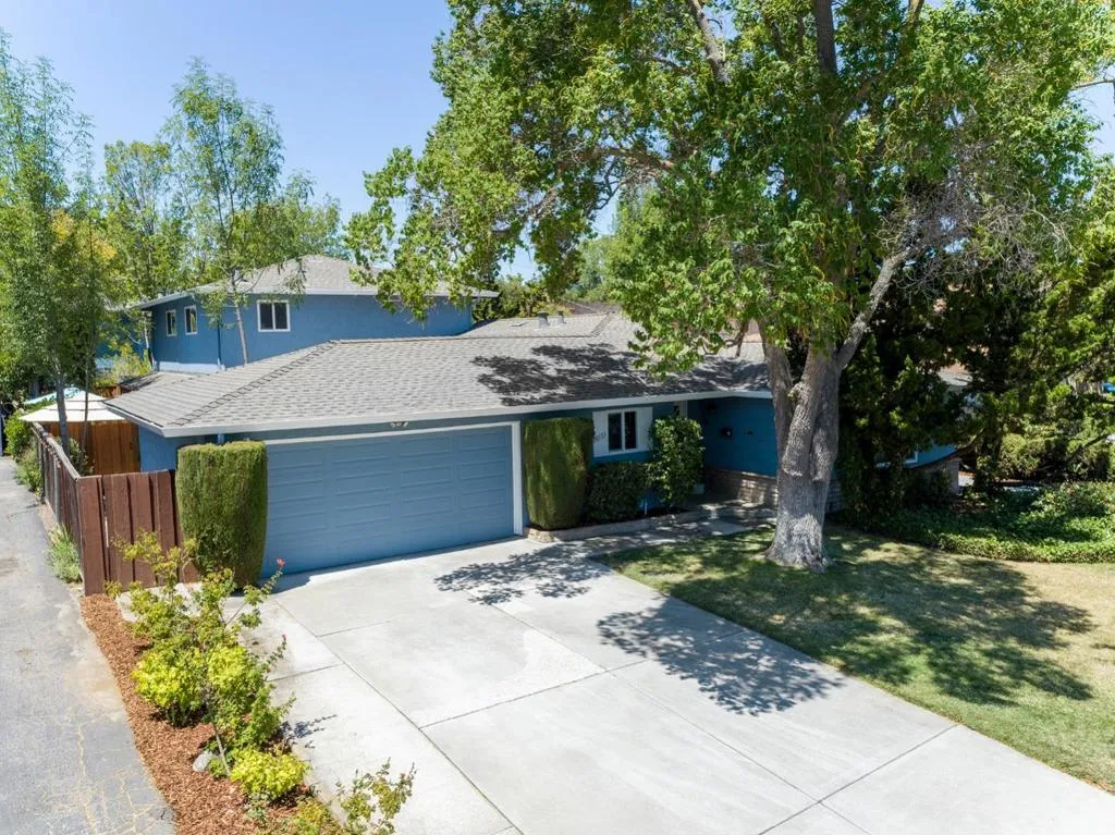 10353 Miller Ave