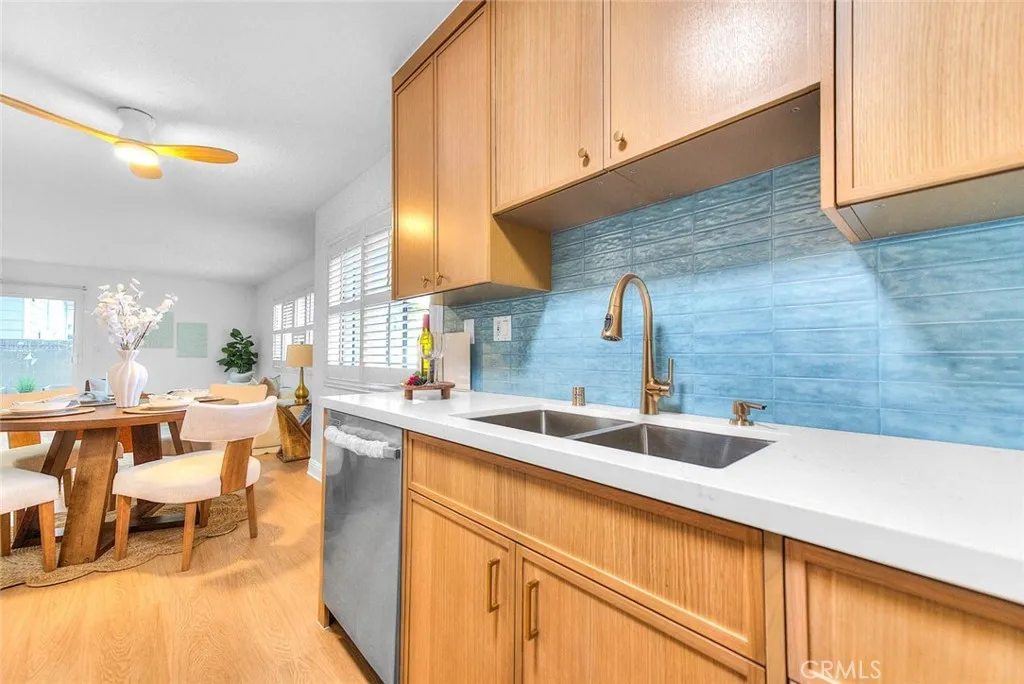353 N Colorado 101, Long Beach, California 90814 — photo 5