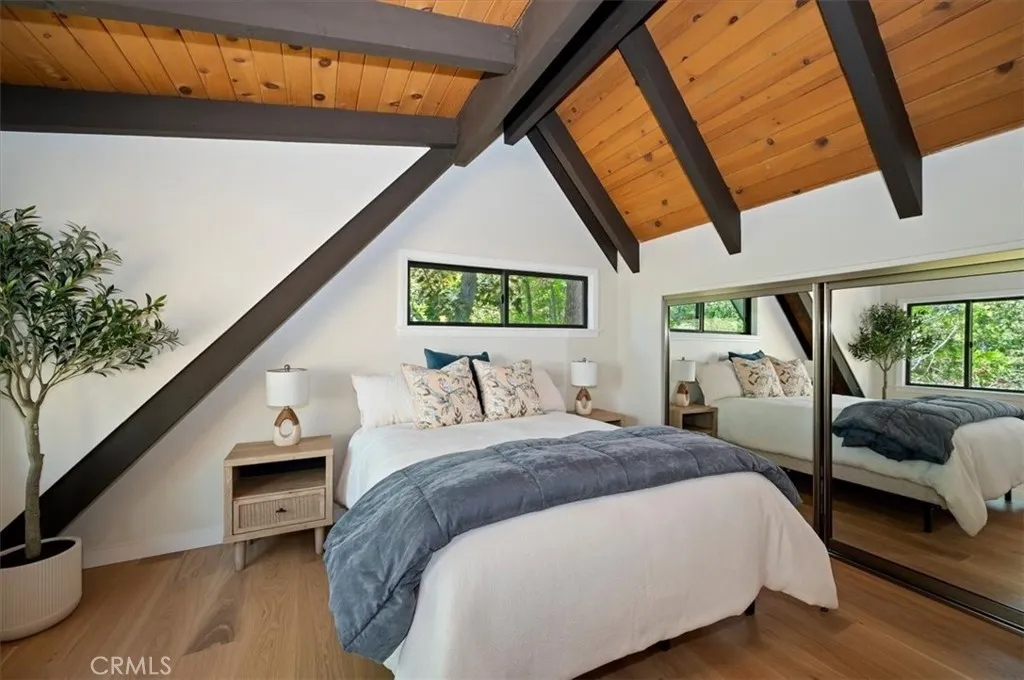Upstairs Bedroom (Bedroom #1)