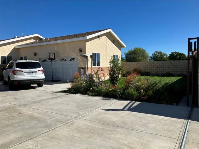 17548 Court Street, Fontana, California 92336 — photo 5