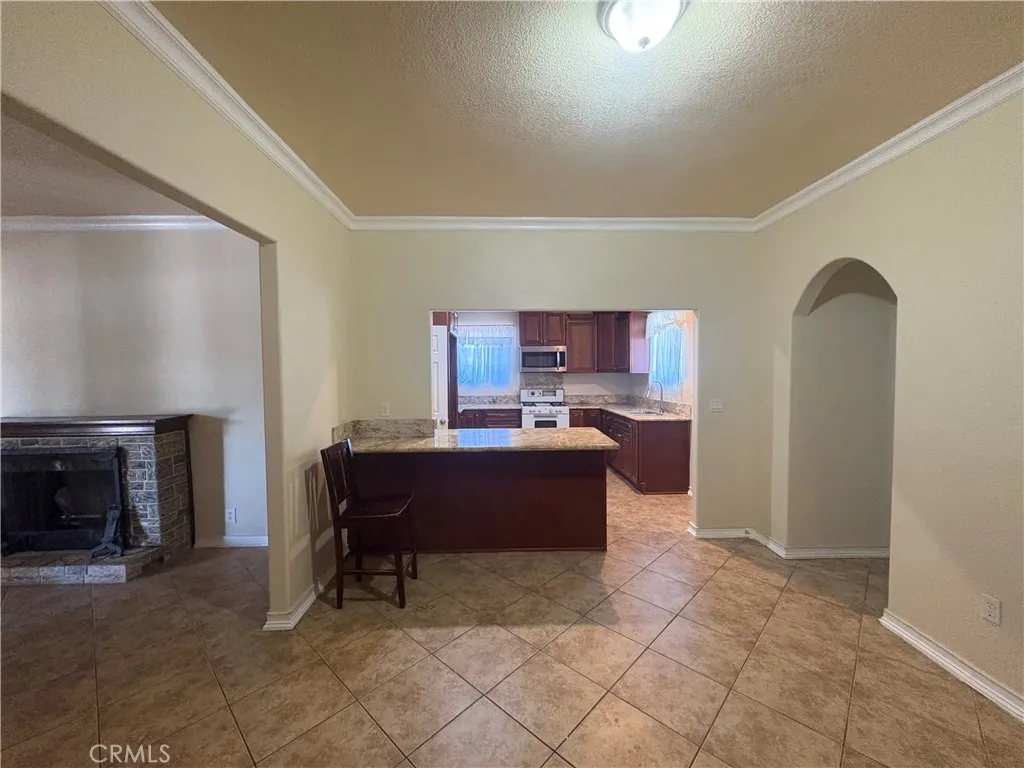 3395 Franklin Avenue, Riverside, California 92507 — photo 5