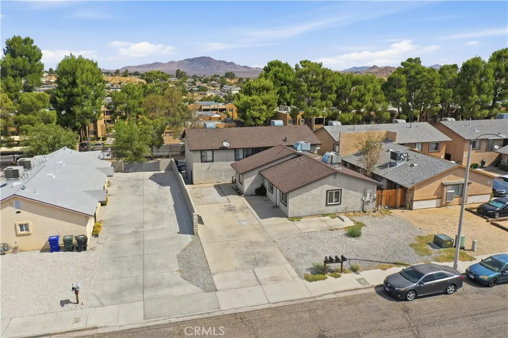 16450 Lariat, Victorville, California 92395 — photo 4