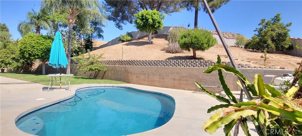 11320 Ridgemont, Moreno Valley, California 92557 — photo 4