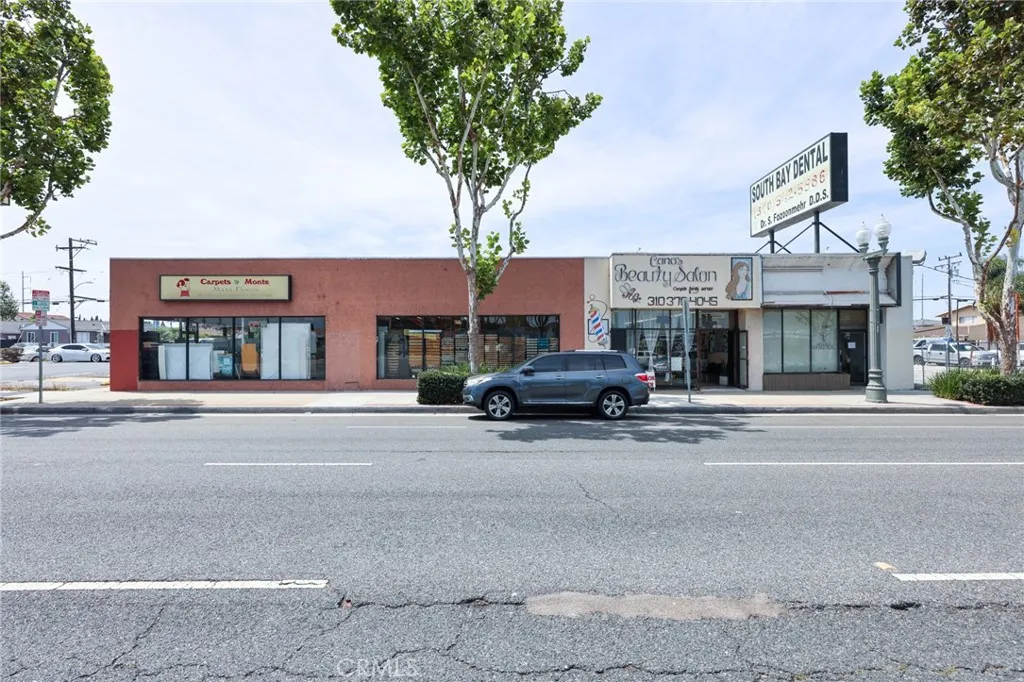 16601 Hawthorne Boulevard, Lawndale, California 90260 — photo 5