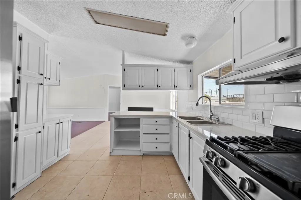 Kitchen Kitchen