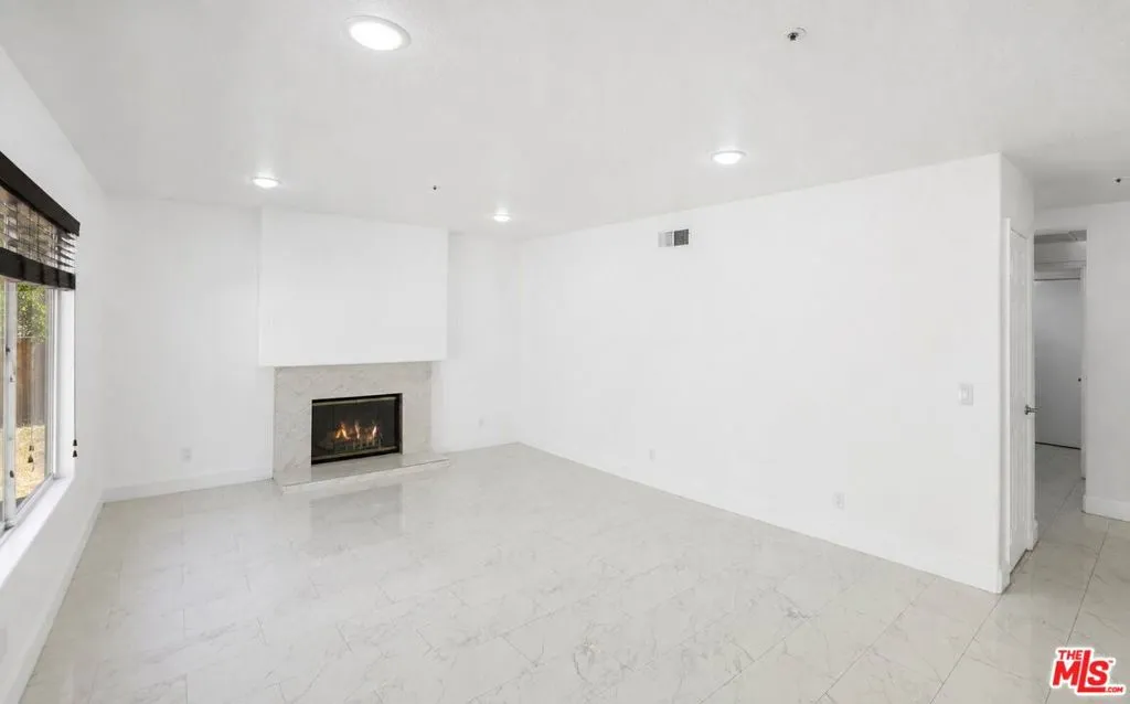 14930 Fernleaf Street, Fontana, California 92336 — photo 5