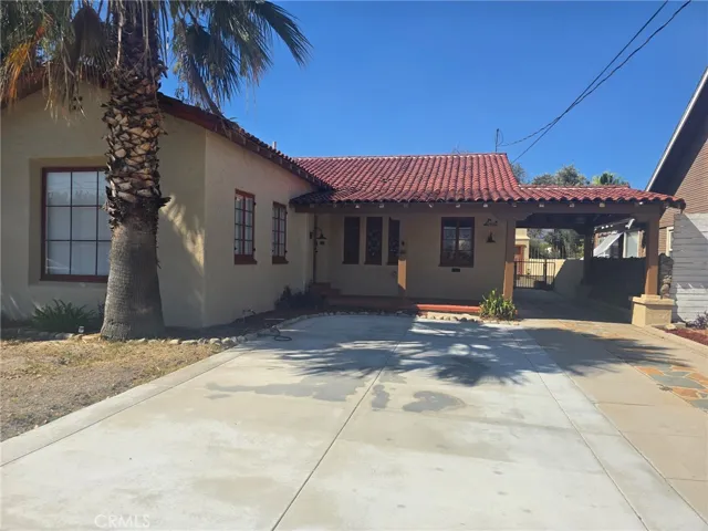 340 W 29th, San Bernardino, California 92405 — photo 4