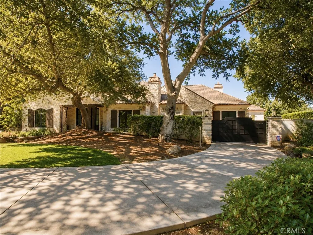 1104 Rancho Rd