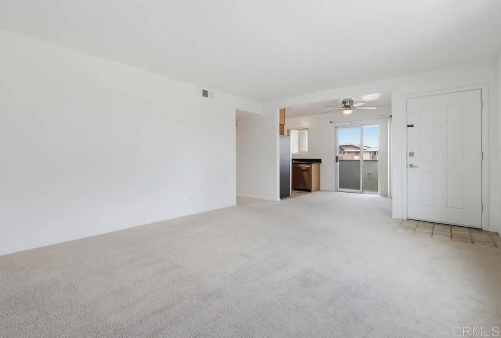 509 Calle Montecito 42, Oceanside, California 95057 — photo 5
