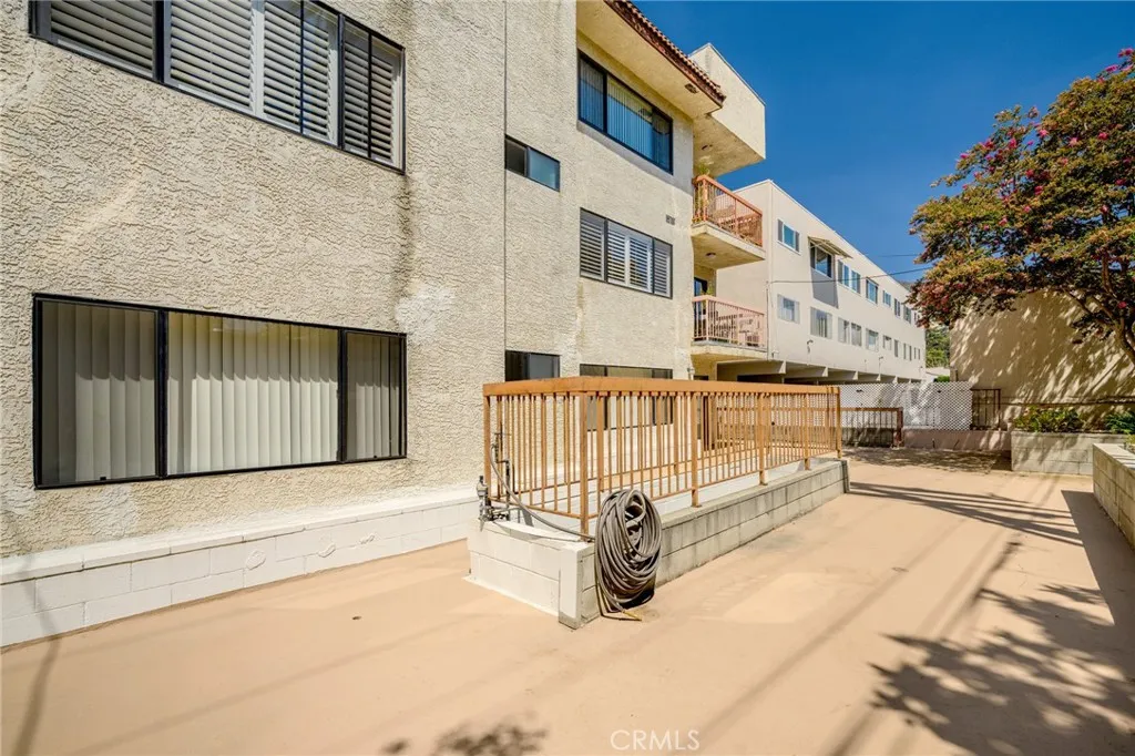 1134 Campbell 307