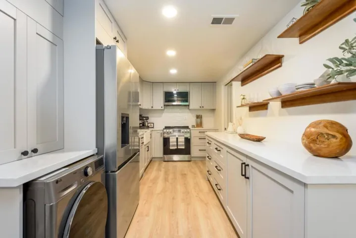 1100 Sharon Park Drive 13, Menlo Park, California 94025 — photo 5