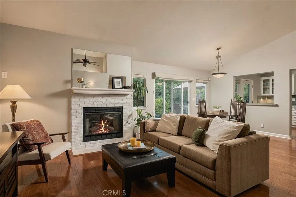 Living Room. Virtual flames for aesthetics. Living Room. Virtual flames for aesthetics.
