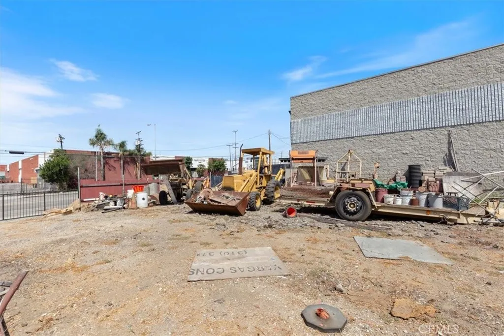 13020 S Figueroa Street, Gardena, California 90061 — photo 4