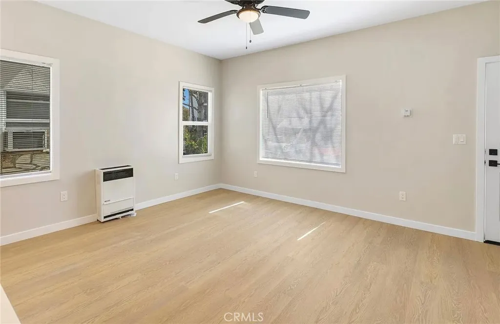 1237 E 1st 8, Long Beach, California 90802 — photo 4