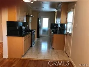 Rem. built in kitchen