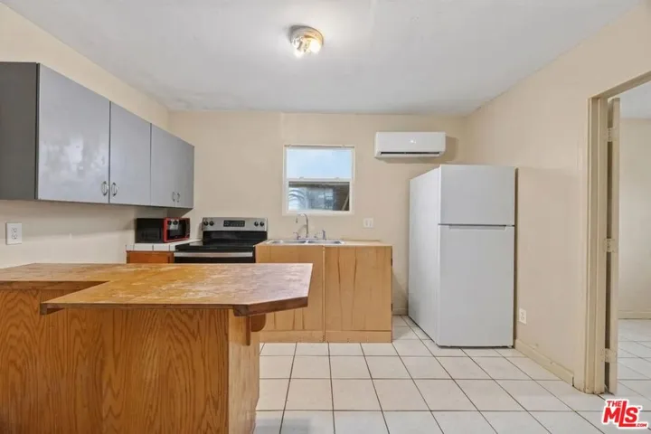 ADU Kitchen Virtually Unfurnis