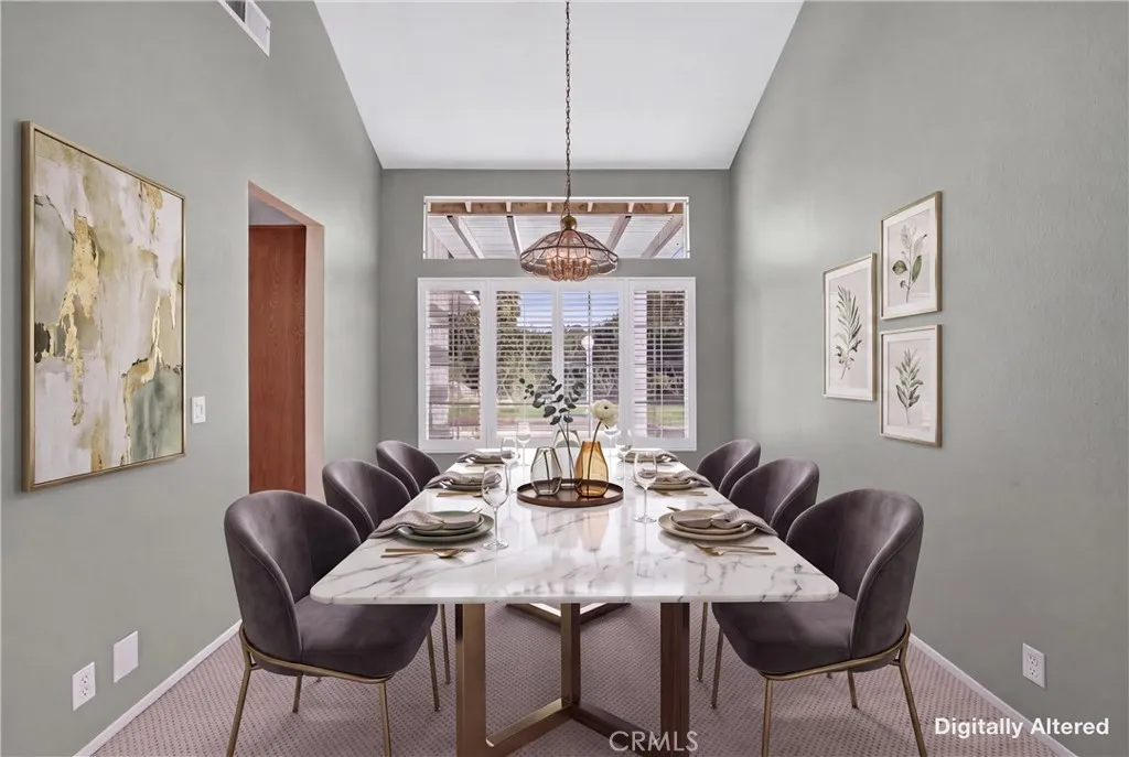 Formal Dining Virtually Staged