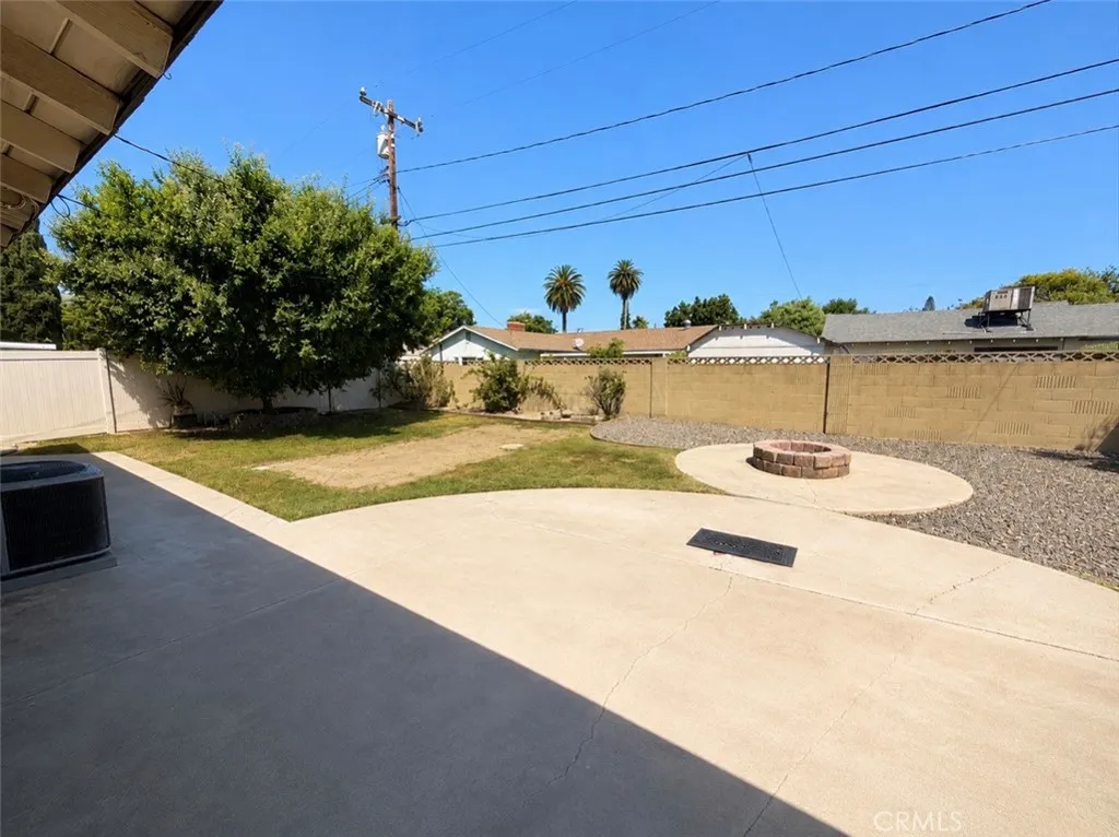 1185 W Hampshire, Anaheim, California 92802 — photo 5