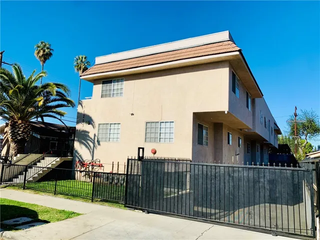 14253 Gilmore Street A, Van Nuys, California 91401 — photo 4