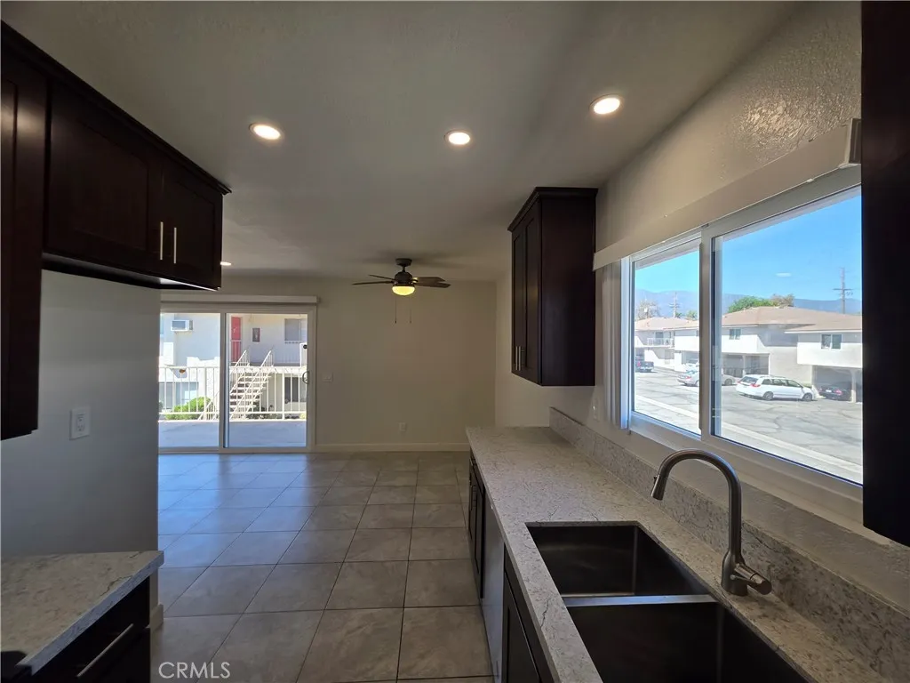 7439 Napa Ct