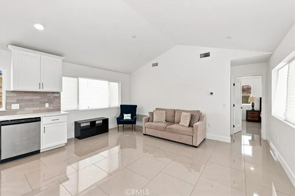 Casita/ADU-great room