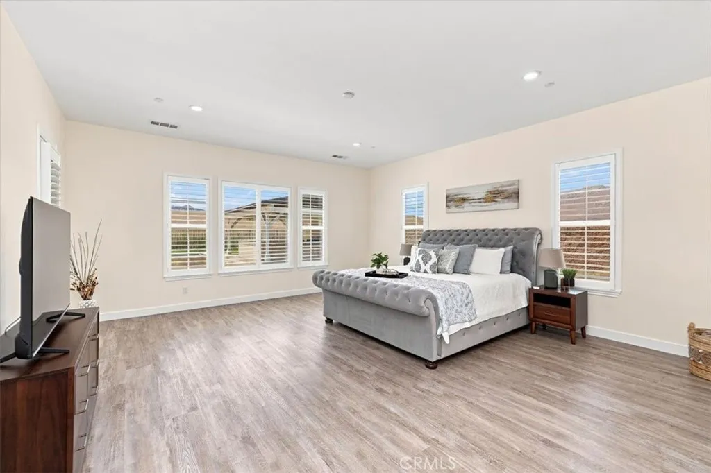 Primary suite