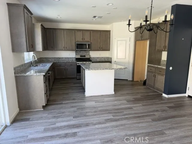 35342 Josh, Beaumont, California 92223 — photo 4