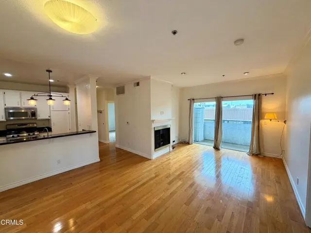 156 S Oak Knoll Avenue 201, Pasadena, California 91101 — photo 5