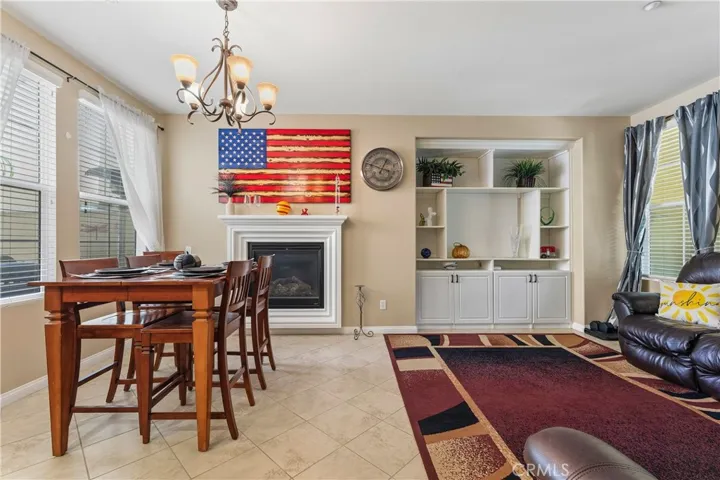 Great Room-Dining