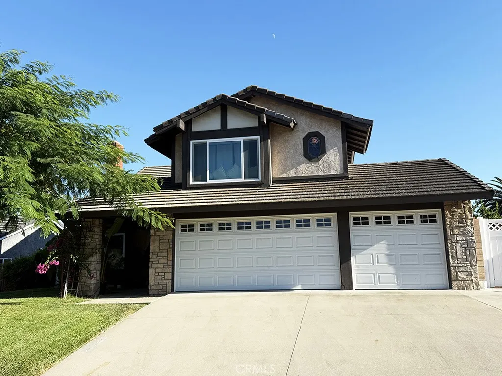 19320 Eureka River Pl