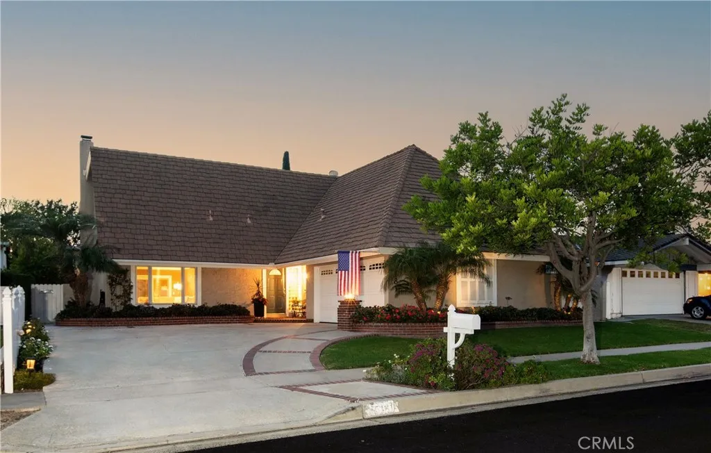 Welcome to 15181 Touraine Way in Irvine, situated on a 6,455 square-feet lot.