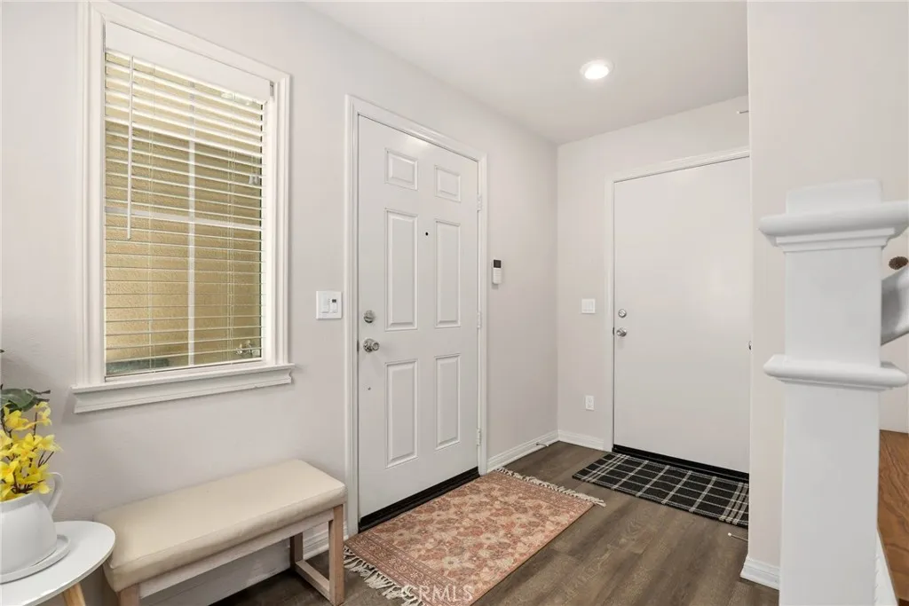 14104 W Birch Lane, Van Nuys, California 91405 — photo 4
