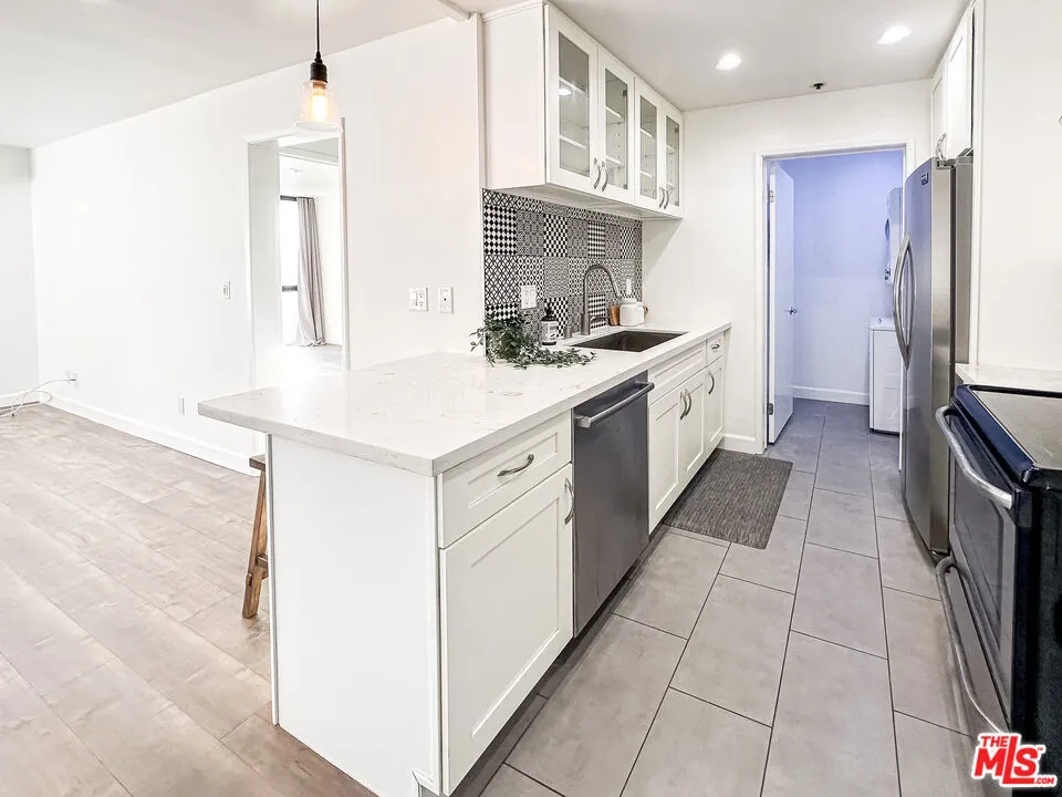 222 S Central Avenue 232, Los Angeles, California 90012 — photo 4