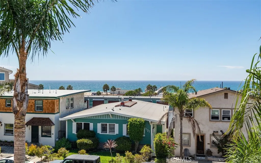 1136 Monterey, Hermosa Beach, California 90254 — photo 4