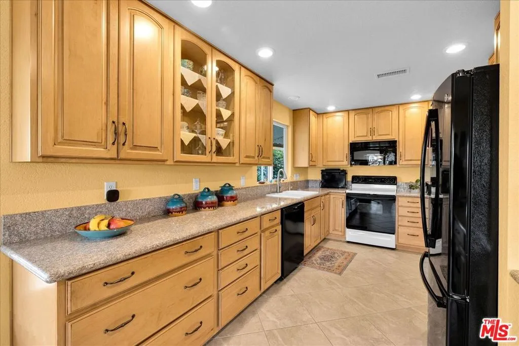Updated Gourmet Kitchen
