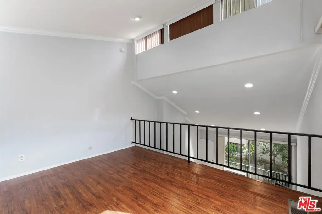 Loft Loft