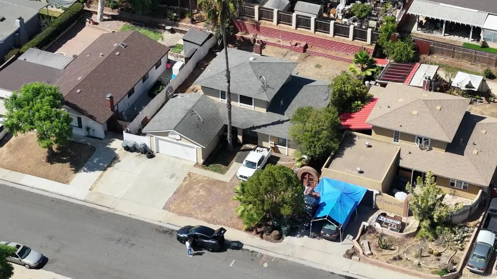 1057 Camellia St