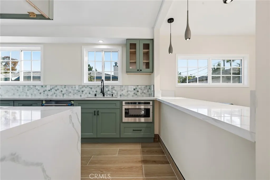 9233 Swinton Avenue, Los Angeles, California 91343 — photo 5