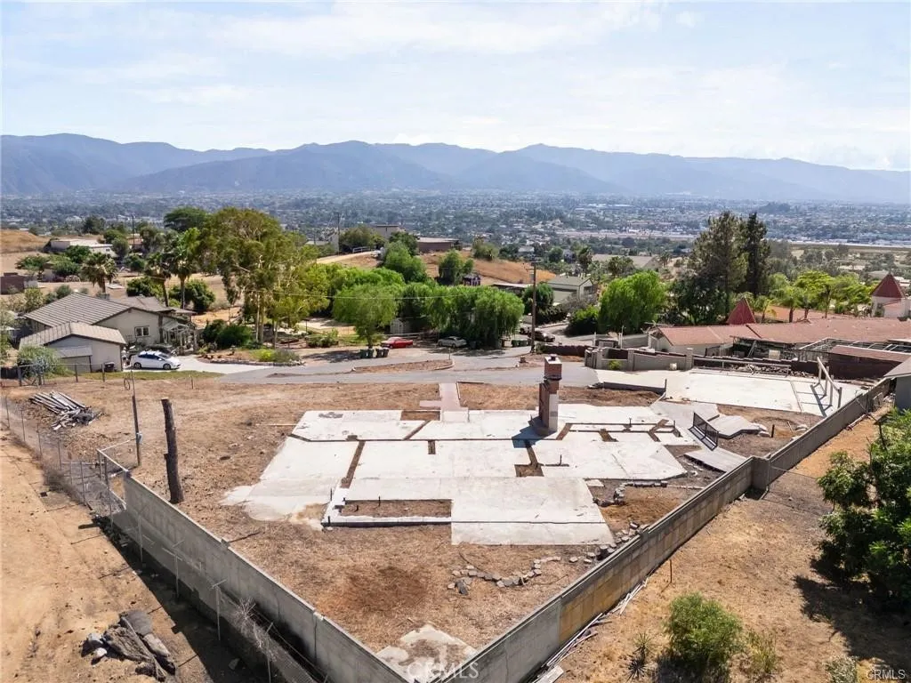 7800 View, Corona, California 92881 — photo 5