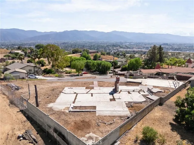 7800 View, Corona, California 92881 — photo 5