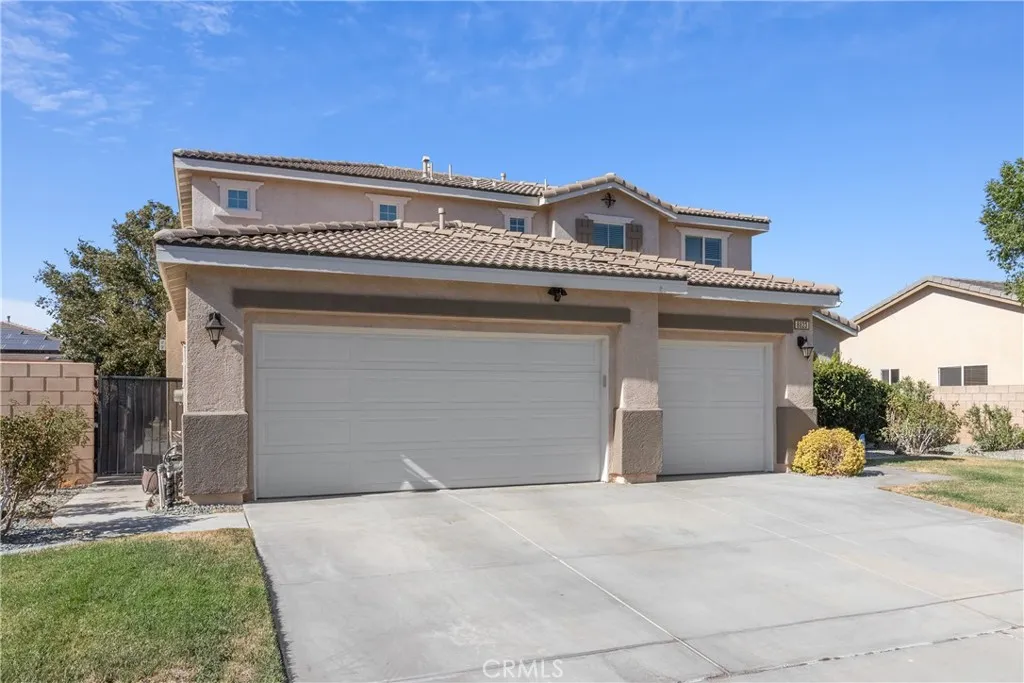 8823 Mora Ct