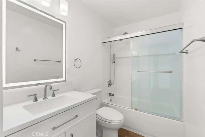 primary Suite Bath #1
