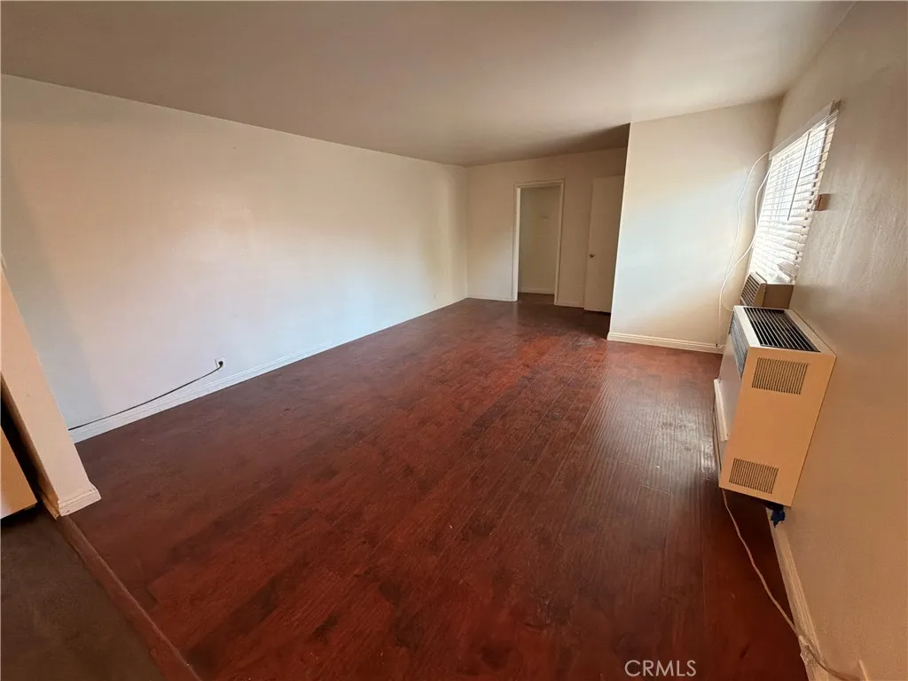 114 N Lewis, Lake Elsinore, California 92530 — photo 5