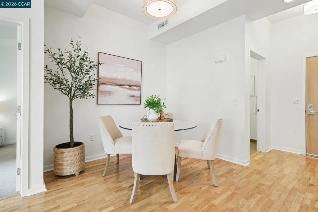 1655 N California Blvd. 418, Walnut Creek, California 94596-4475 — photo 4