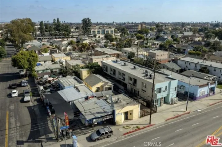 6804 S Hoover, Los Angeles, California 90044 — photo 4