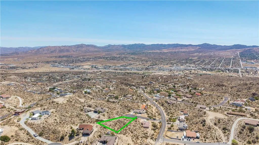 57006 Pinto Court, Yucca Valley, California 92284 — photo 5