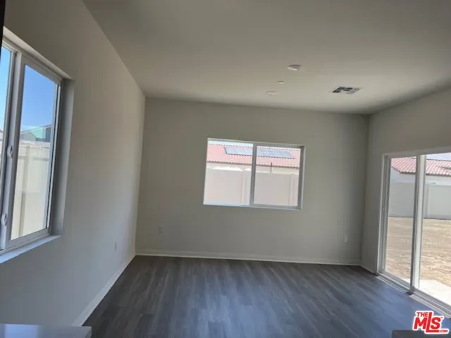 Studio Bedroom