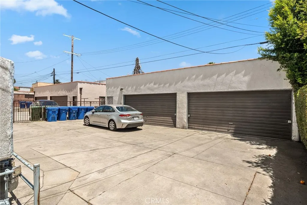 436 N Genesee, Los Angeles, California 90036 — photo 4