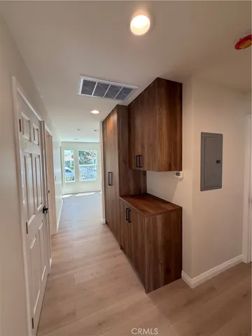 8955 San Luis, South Gate, California 90280 — photo 5